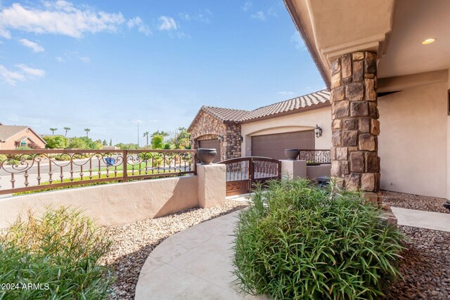 view of yard featuring a garage