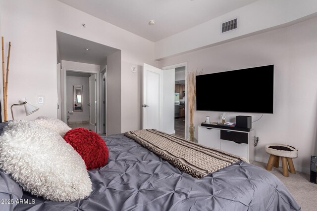 bedroom with carpet flooring