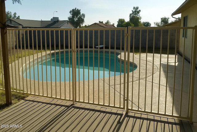 7525 W Turney Ave, Phoenix, AZ 85033 - view of swimming pool with a patio and a fenced backyard