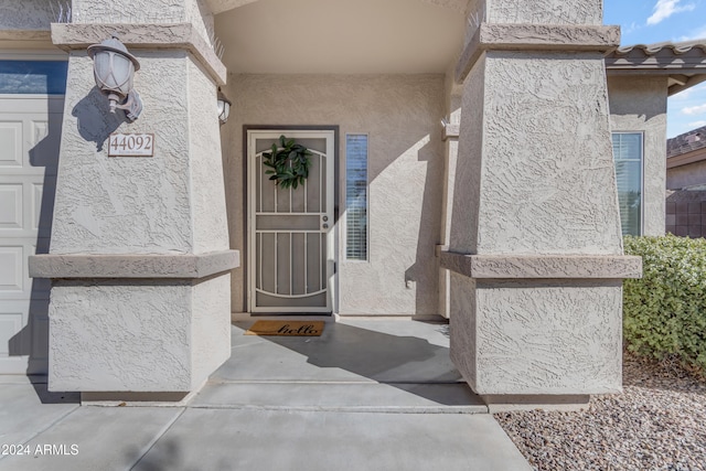 view of entrance to property