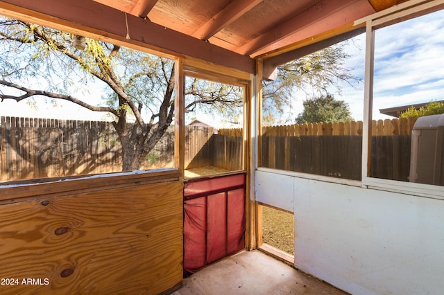 sunroom / solarium with a healthy amount of sunlight