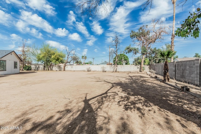 6701 W Monterey Way, Phoenix, AZ 85033 - view of fenced backyard