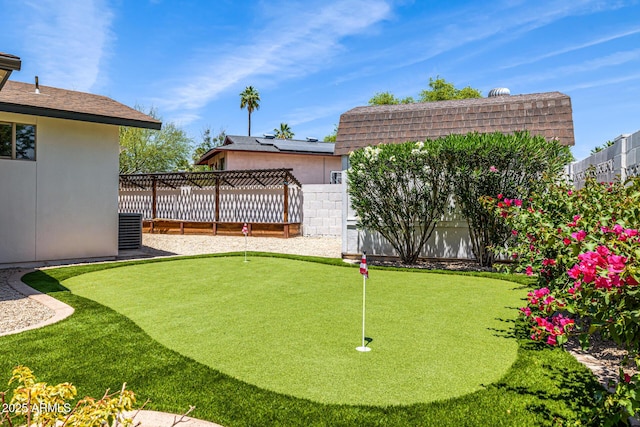 13601 N 50th Pl, Scottsdale, AZ 85254 - fenced backyard featuring an area to practice putting