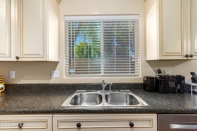 kitchen featuring sink