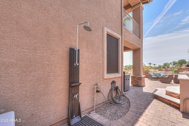 21841 N Ingram Ct, Maricopa, AZ 85138 - view of patio featuring an outdoor hangout area and a balcony