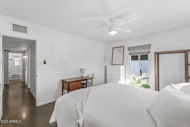 bedroom with ceiling fan