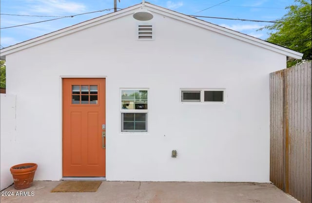 exterior space featuring an outbuilding