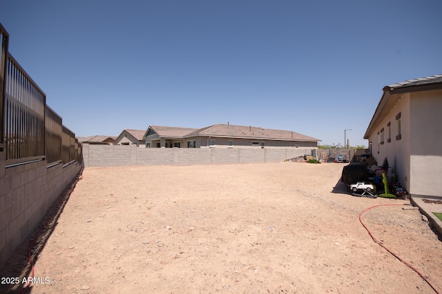 28722 N 133rd Ln, Peoria, AZ 85383 - view of yard featuring a fenced backyard