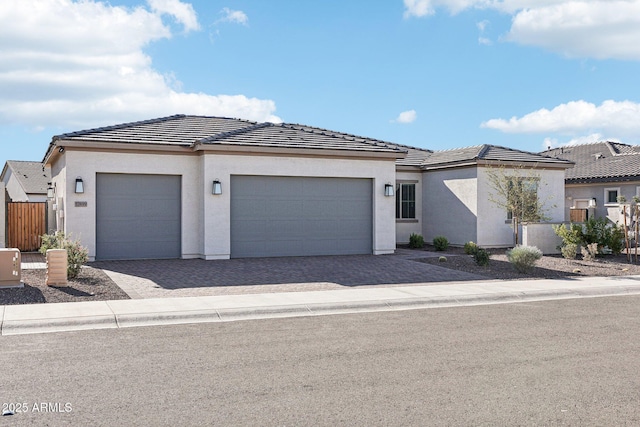 view of front facade featuring a garage