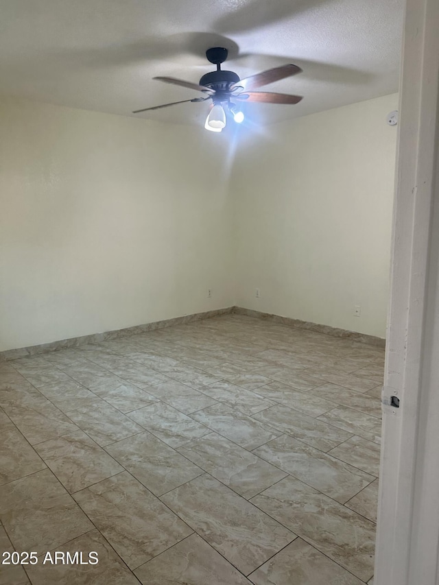 8110 N 31st Dr, Phoenix, AZ 85051 - spare room with a ceiling fan