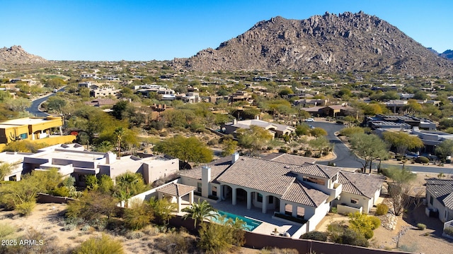 bird's eye view featuring a mountain view