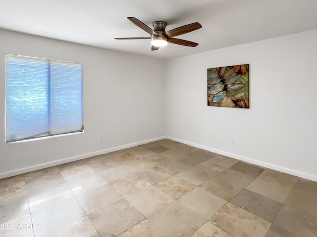 empty room featuring ceiling fan