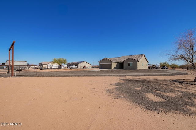 view of yard with a garage