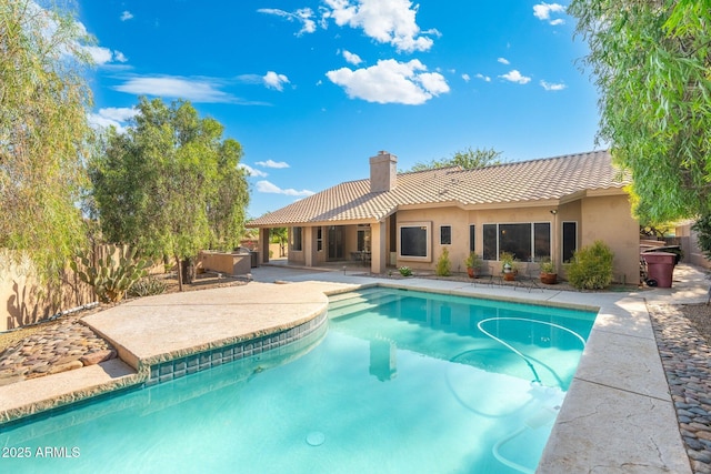 19275 N 88th Way, Scottsdale, AZ 85255 - swimming pool featuring a patio