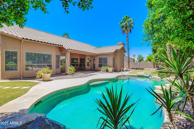 1470 W Bartlett Way, Chandler, AZ 85248 - view of pool with a patio area