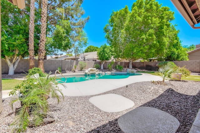 1470 W Bartlett Way, Chandler, AZ 85248 - view of swimming pool featuring a patio area and a fenced backyard