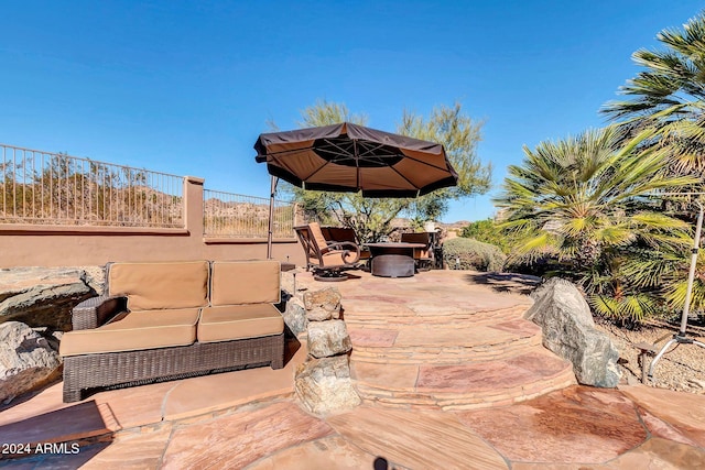 view of patio with outdoor lounge area