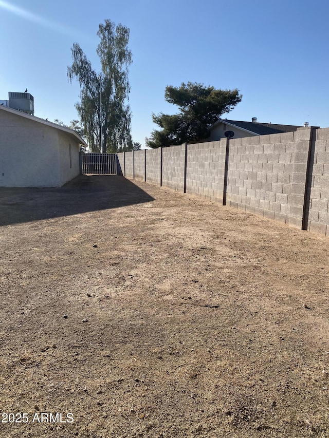 view of yard featuring cooling unit