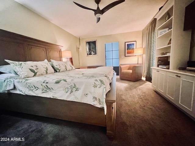 bedroom featuring carpet floors and ceiling fan