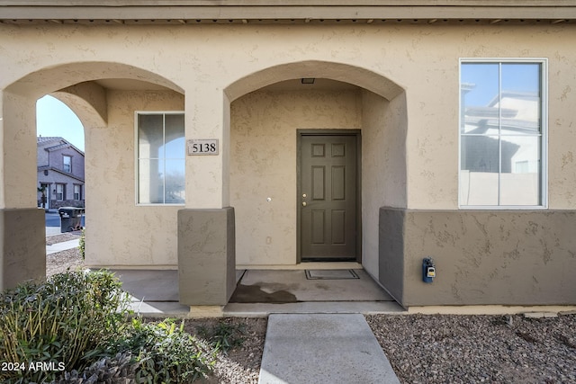 view of entrance to property