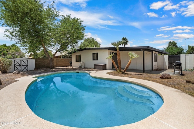 1939 E Alameda Dr, Tempe, AZ 85282 - view of swimming pool featuring a fenced backyard and a patio area