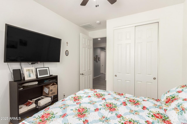 3415 S 75th Dr, Phoenix, AZ 85043 - bedroom featuring a closet and ceiling fan