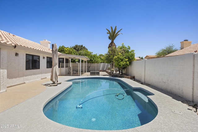 843 E Vera Ln, Tempe, AZ 85284 - view of pool featuring a fenced backyard and a patio