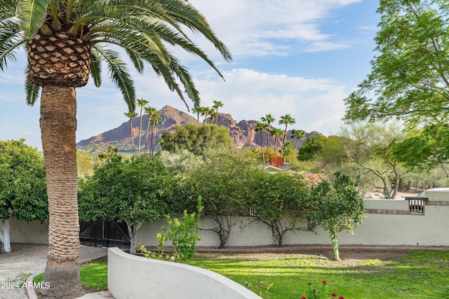 exterior space featuring a mountain view