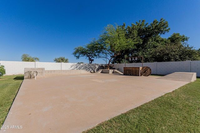 5237 N 106th Ave, Glendale, AZ 85307 - view of yard