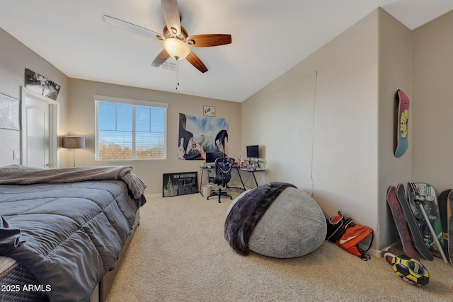 bedroom featuring carpet floors and ceiling fan