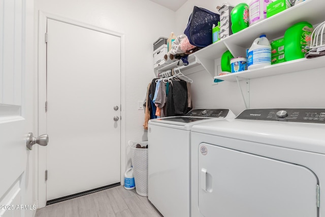 1463 W Pinkley Ave, Coolidge, AZ 85128 - laundry area featuring washing machine and clothes dryer