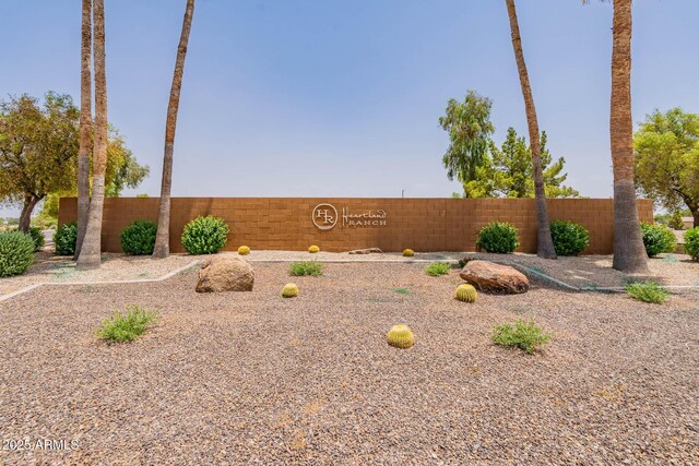 1463 W Pinkley Ave, Coolidge, AZ 85128 - view of community sign