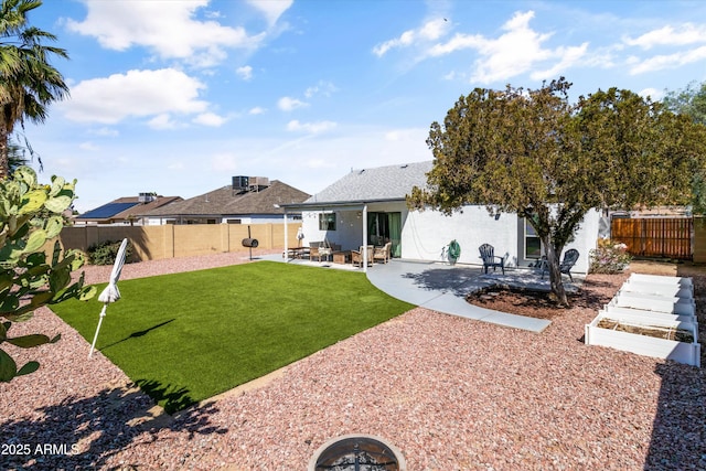 19039 N 47th Ave, Glendale, AZ 85308 - view of yard featuring a patio area