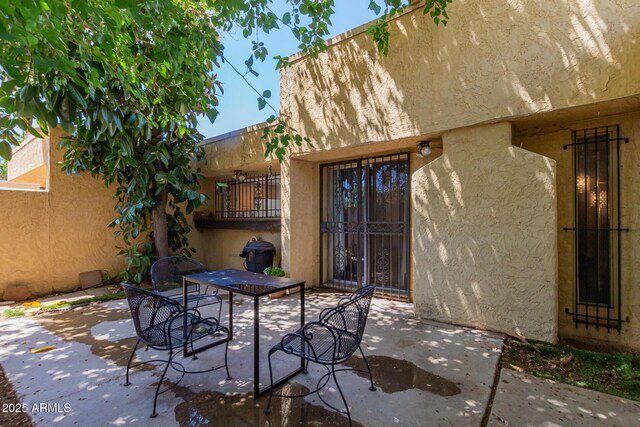 6207 N 21st Dr, Phoenix, AZ 85015 - view of patio