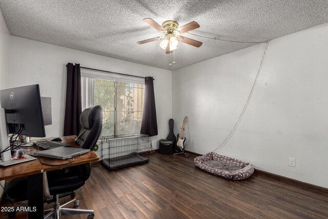 6207 N 21st Dr, Phoenix, AZ 85015 - office featuring a textured ceiling, ceiling fan, and wood finished floors