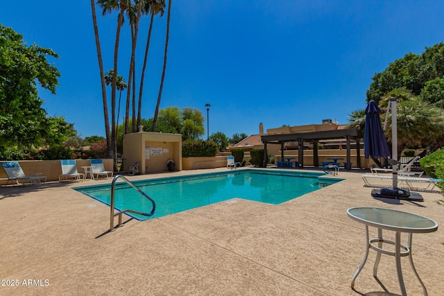 6207 N 21st Dr, Phoenix, AZ 85015 - pool with a pergola and a patio
