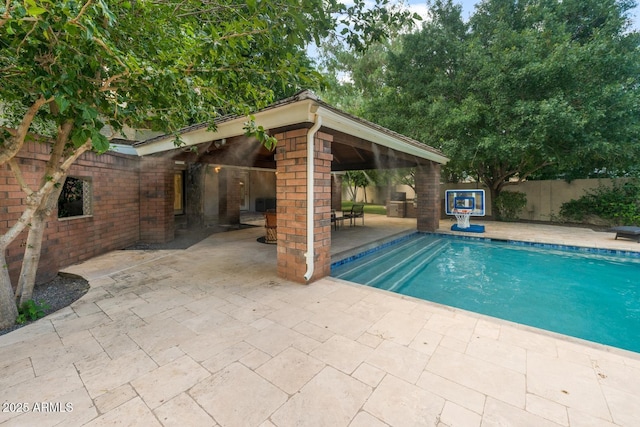 8219 S Pecan Grove Cir, Tempe, AZ 85284 - view of pool with a patio area