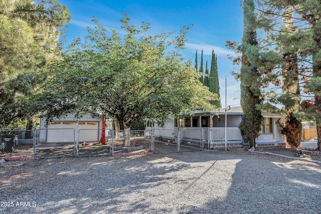 17124 E Fairway Dr, Mayer, AZ 86333 - view of front of property featuring a garage, a gate, and driveway