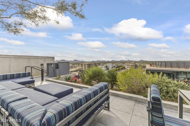 view of patio / terrace featuring an outdoor hangout area