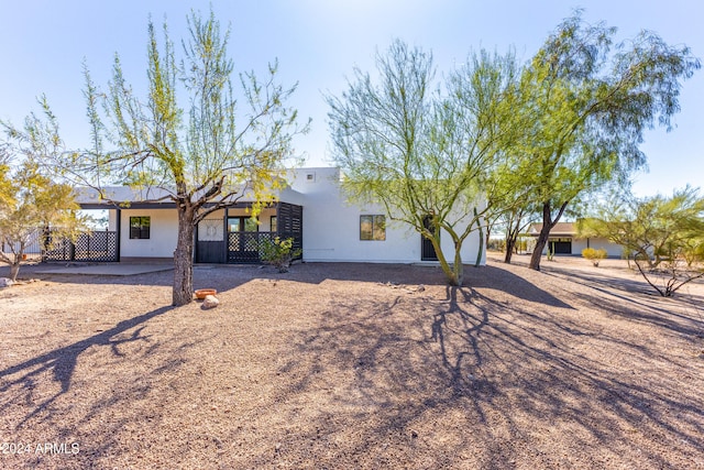 view of front of house