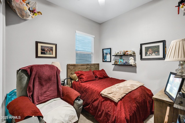 bedroom with a ceiling fan