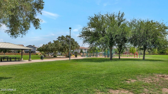 5733 E Jaeger St, Mesa, AZ 85205 - surrounding community with a gazebo and a yard