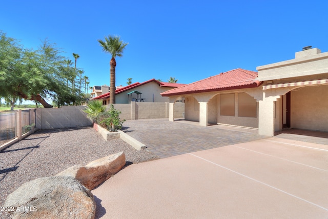 view of front of property with a patio area