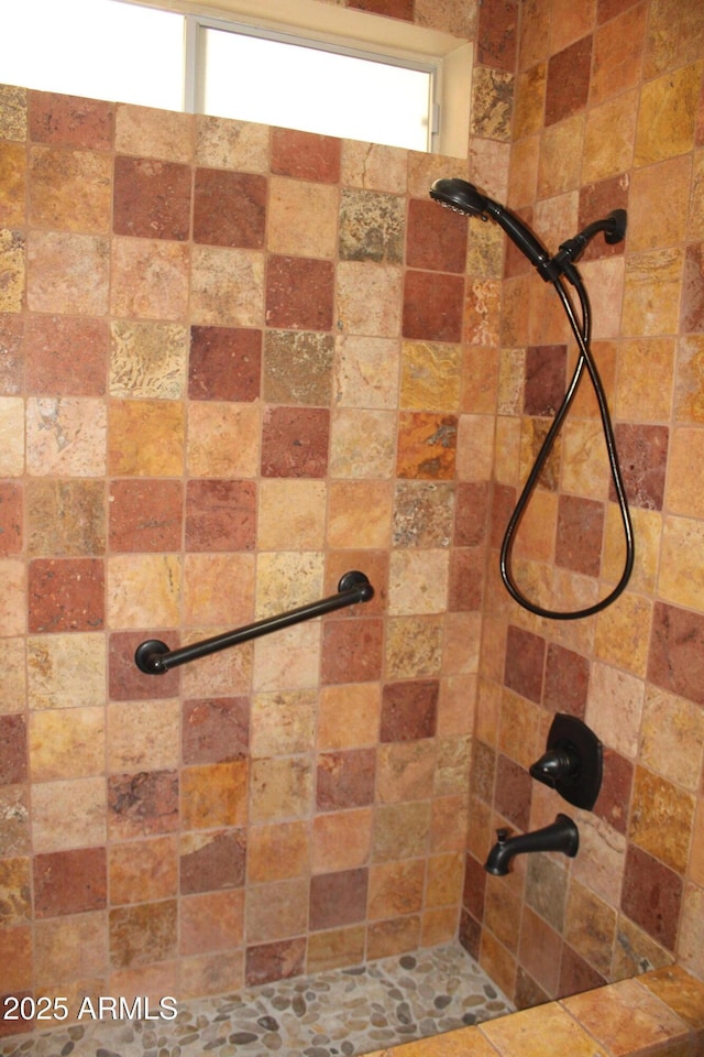 9939 W Ironwood Dr, Sun City, AZ 85351 - bathroom with tiled shower