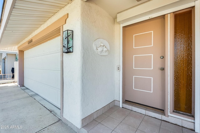 15608 N 57th Dr, Glendale, AZ 85306 - property entrance with stucco siding