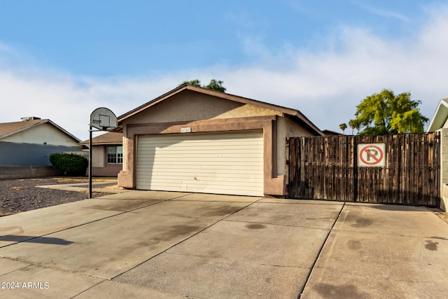 view of front of property featuring a garage