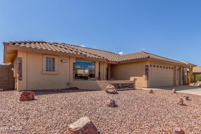 view of front of house featuring a garage