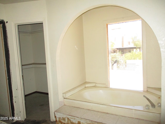 5716 E Desert Vista Trl, Cave Creek, AZ 85331 - full bathroom with a bath