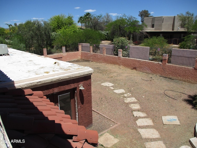 5716 E Desert Vista Trl, Cave Creek, AZ 85331 - view of yard featuring fence
