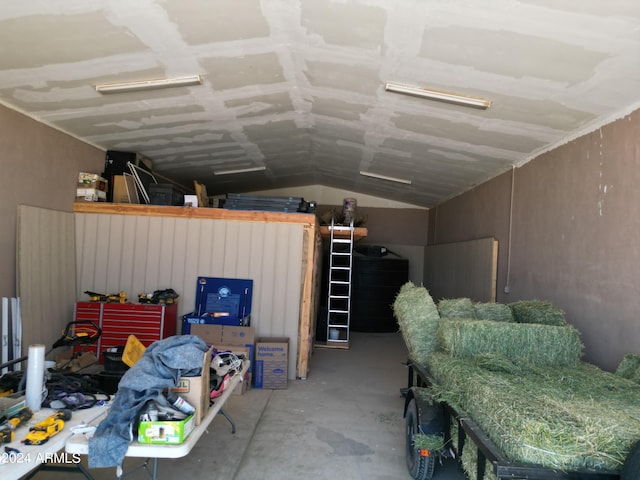 7171 W Quarter Horse Run, Coolidge, AZ 85128 - view of garage